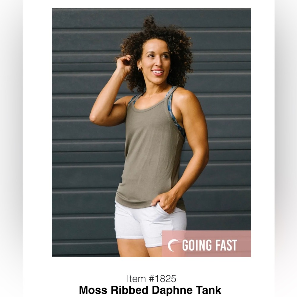 Zyia Daphne Ribbed Tank, Moss, Size L